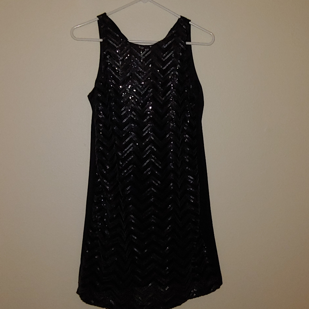 💋 Black sequined cocktail dress